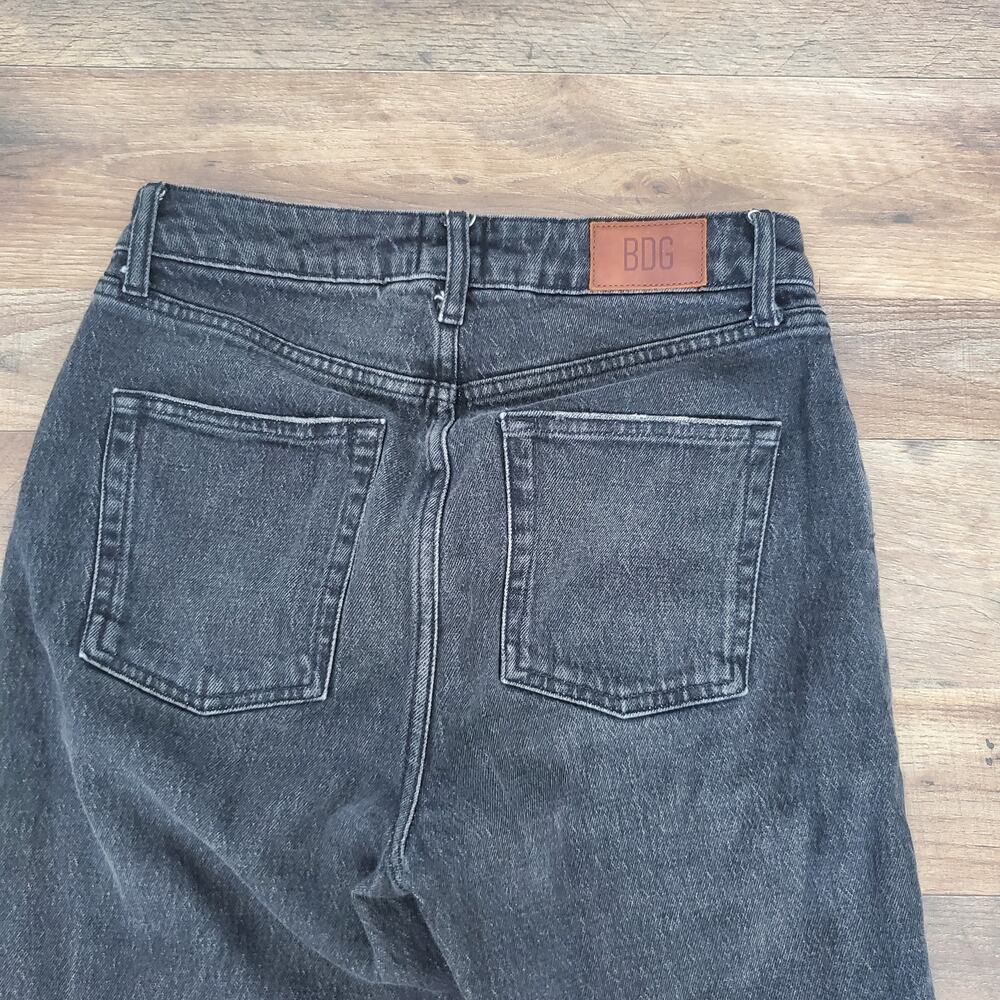 BDG Urban Outfitters Black Dillon Jeans Cut Off Skinny Jeans Size 28 - Picture 5 of 7